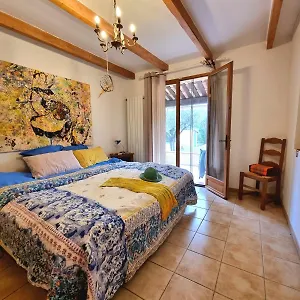  Maison d'hôtes La Maison De Blu